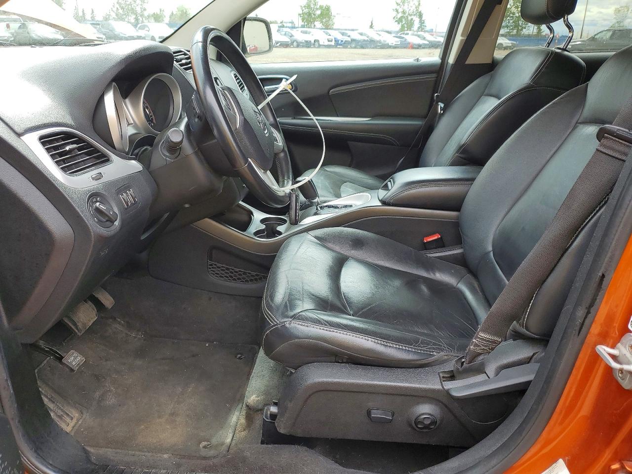 2011 DODGE JOURNEY