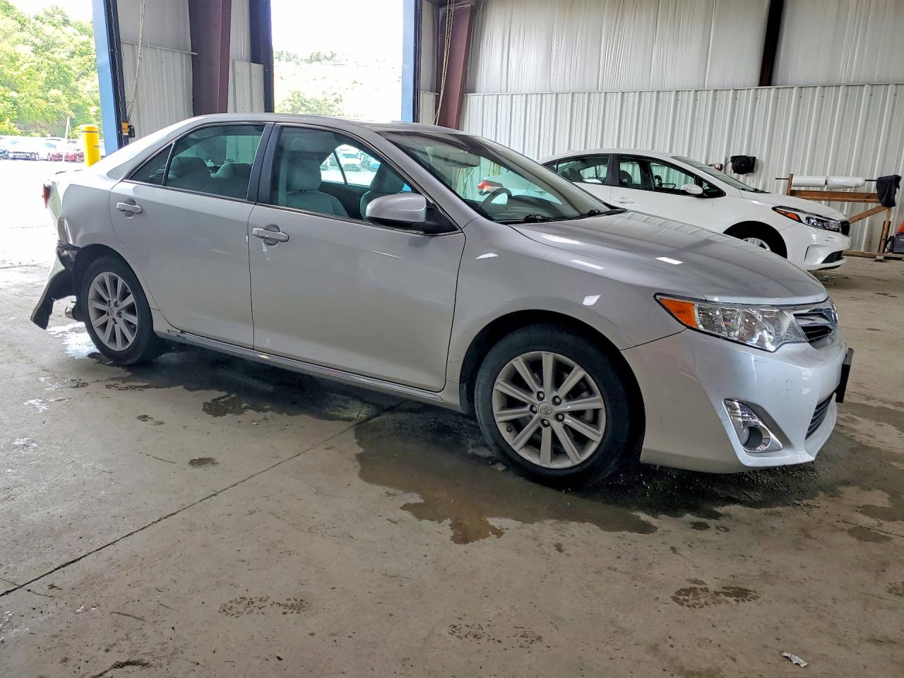 2013 TOYOTA CAMRY