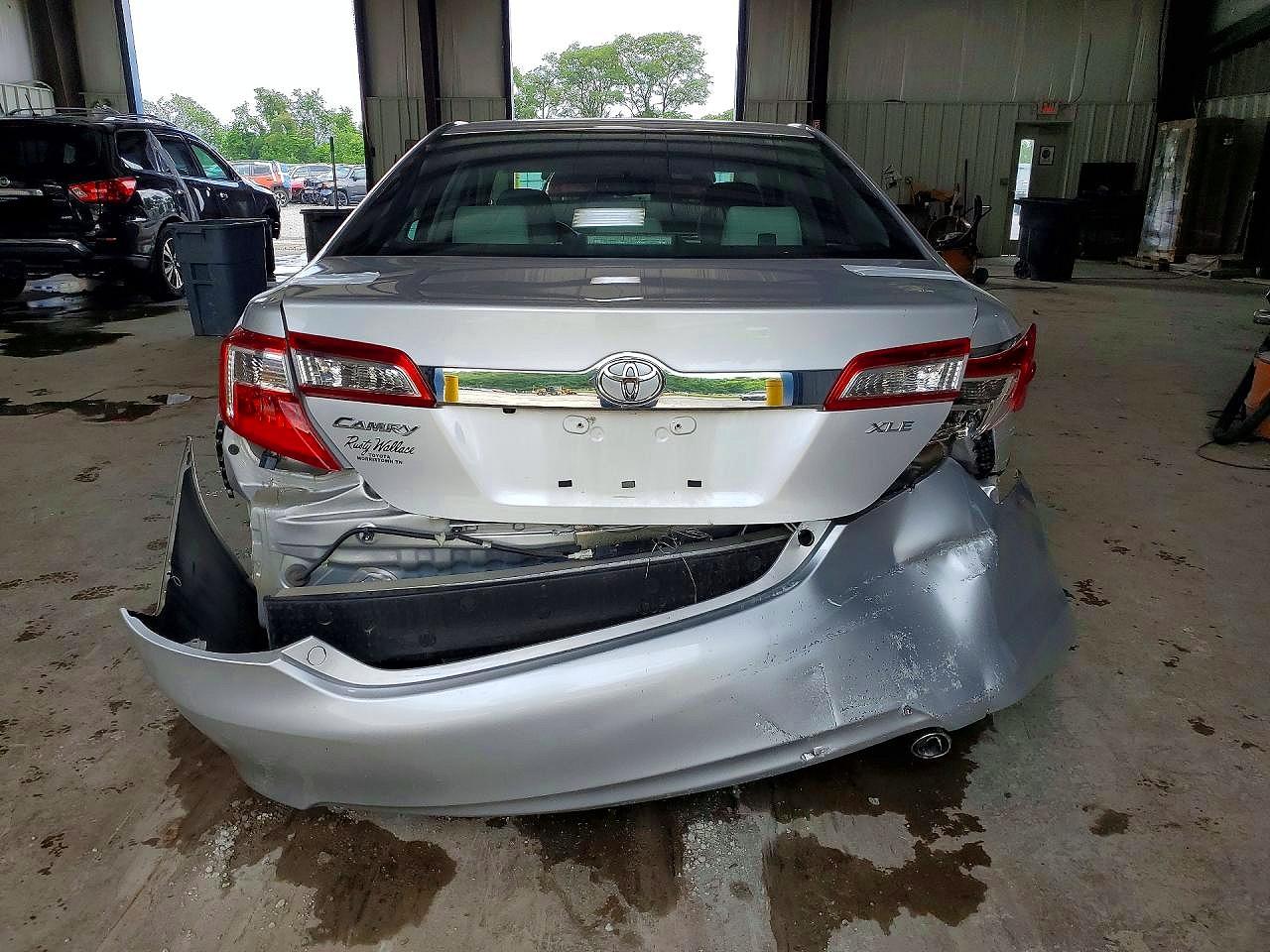 2013 TOYOTA CAMRY