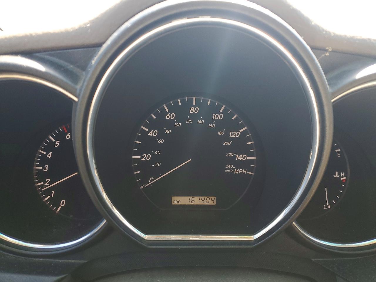 2005 LEXUS RX330