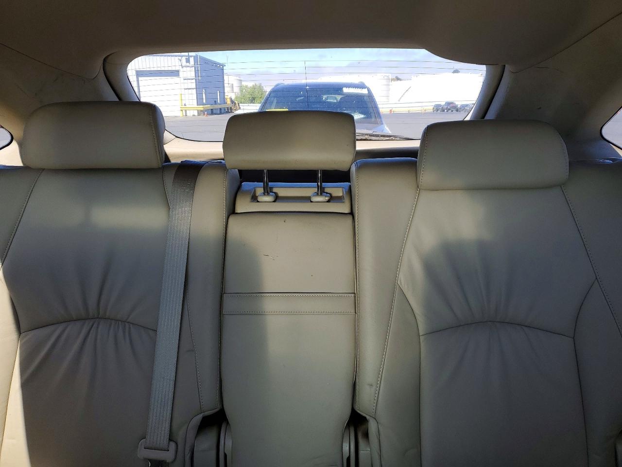 2005 LEXUS RX330