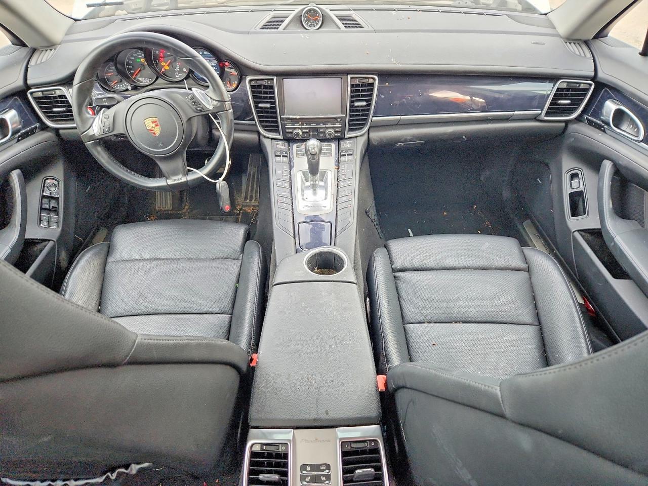 2013 PORSCHE PANAMERA