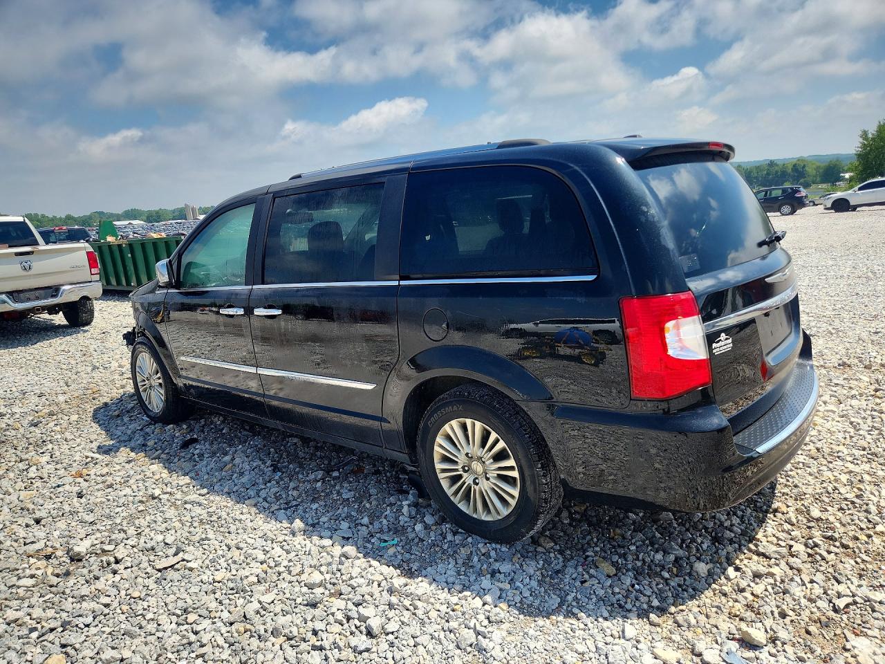 2013 CHRYSLER MINIVAN