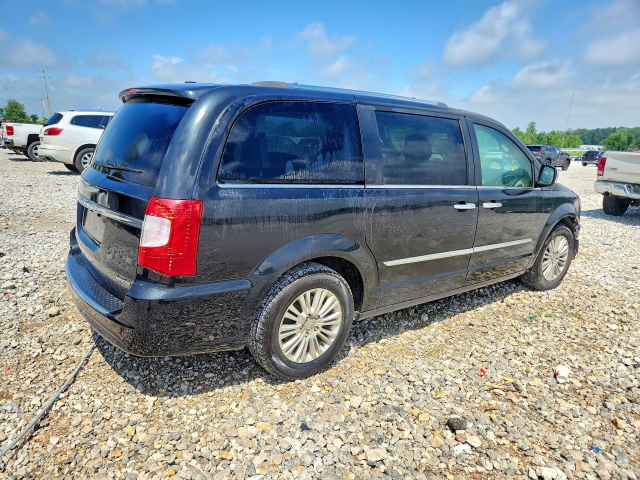 2013 CHRYSLER MINIVAN