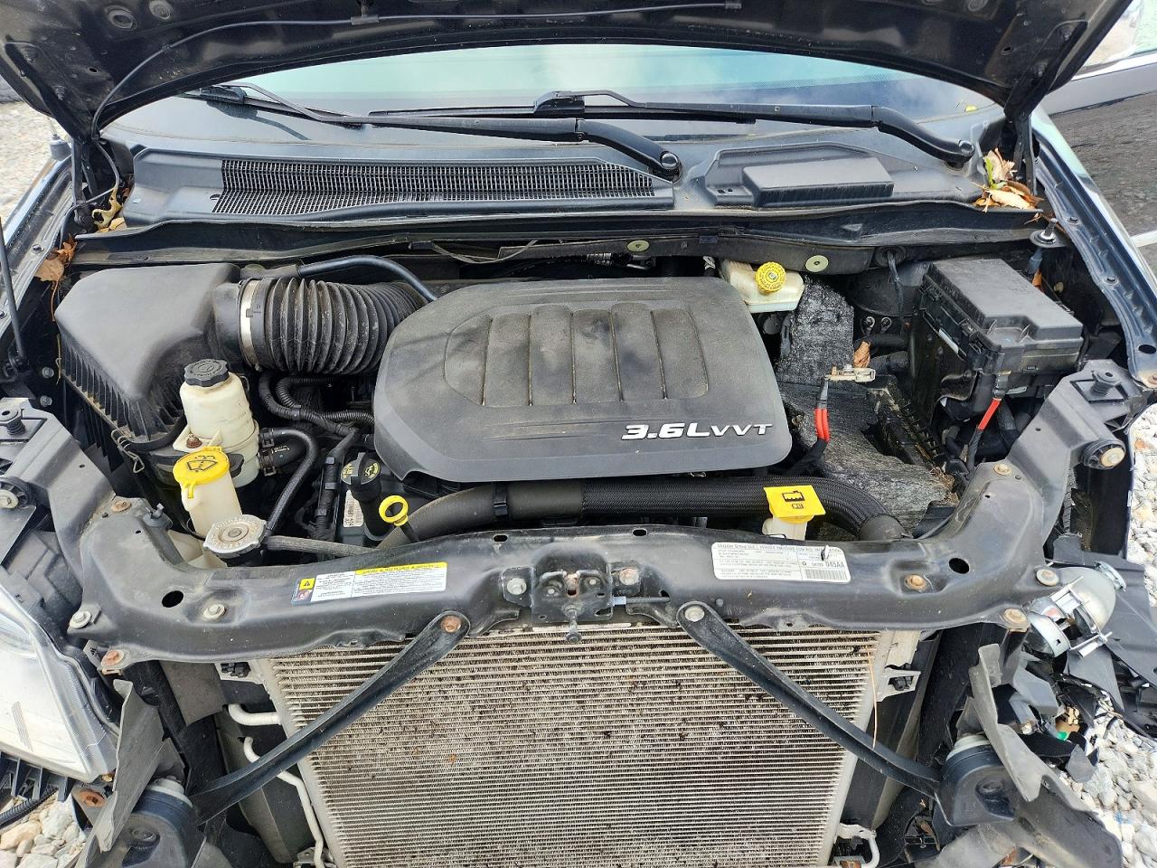 2013 CHRYSLER MINIVAN