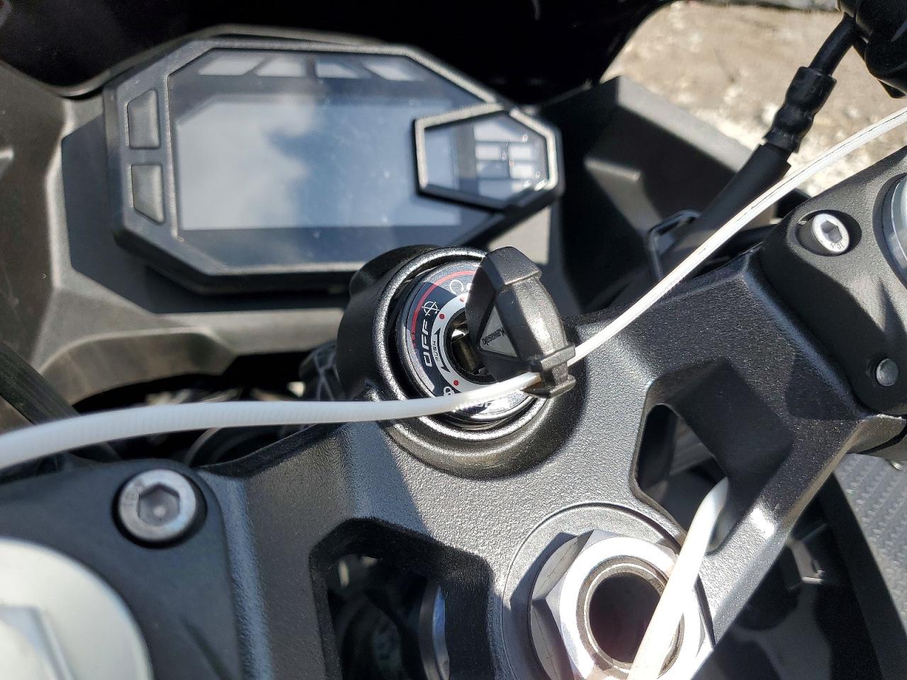 2024 KAWASAKI NINJA 500