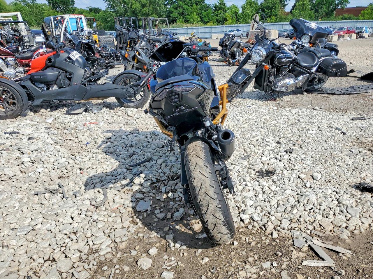 2024 KAWASAKI NINJA 500