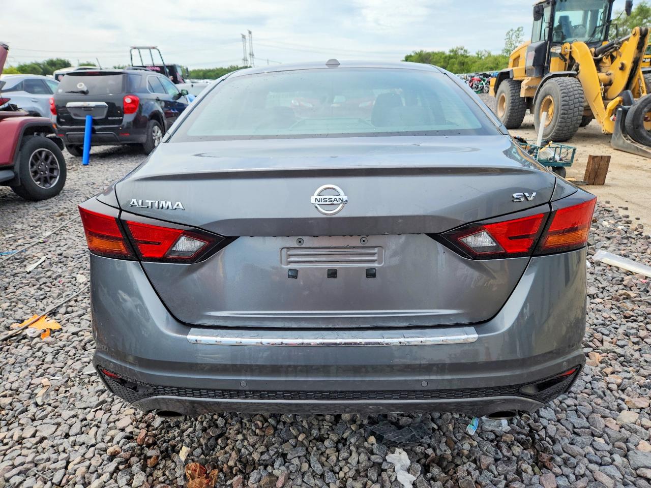 2022 NISSAN ALTIMA