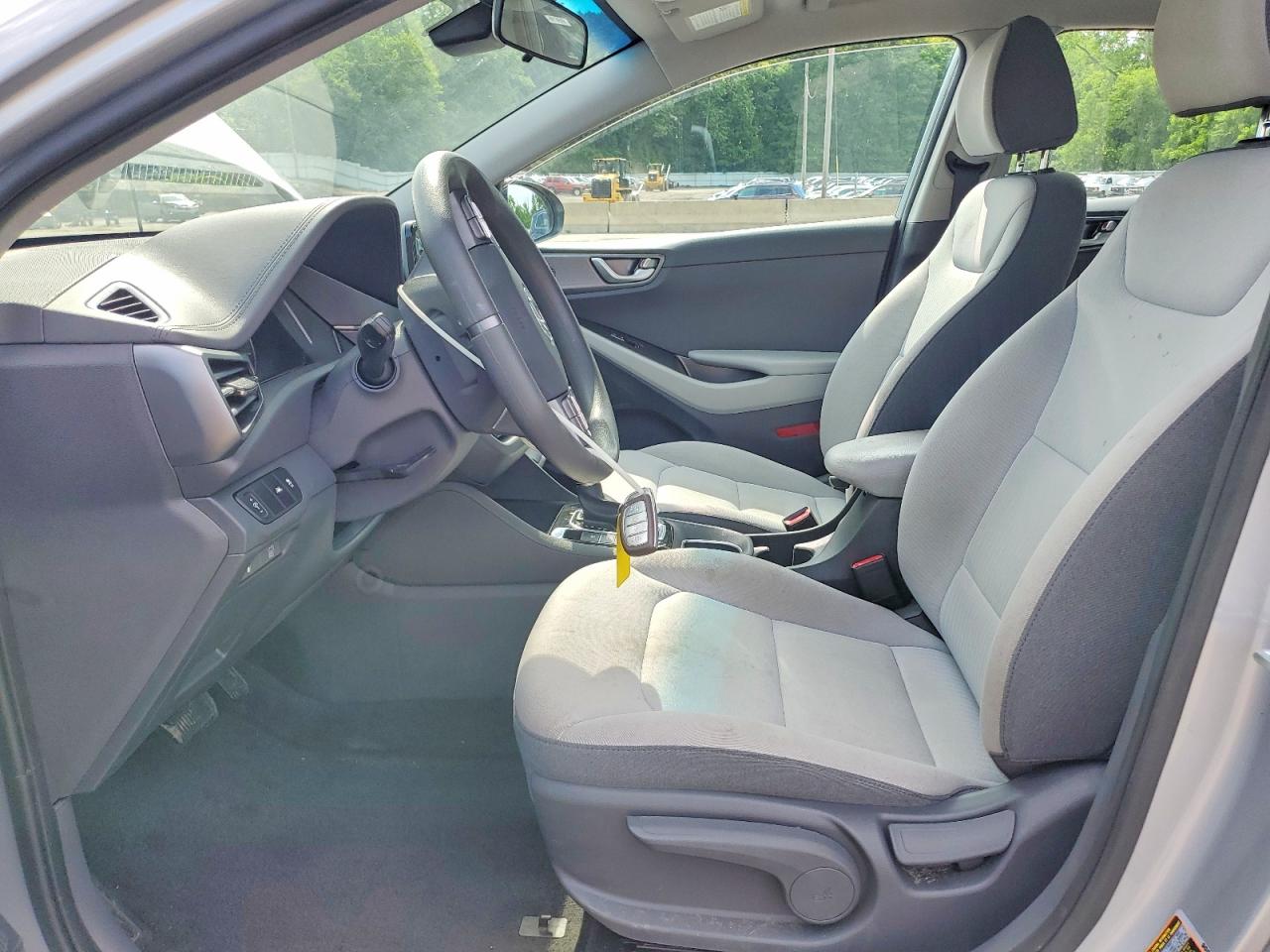 2022 HYUNDAI IONIQ