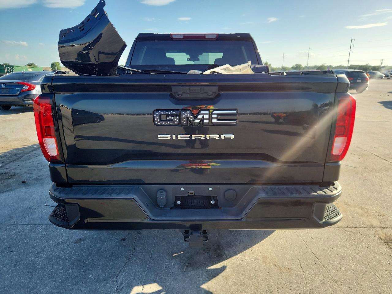 2024 GMC SIERRA