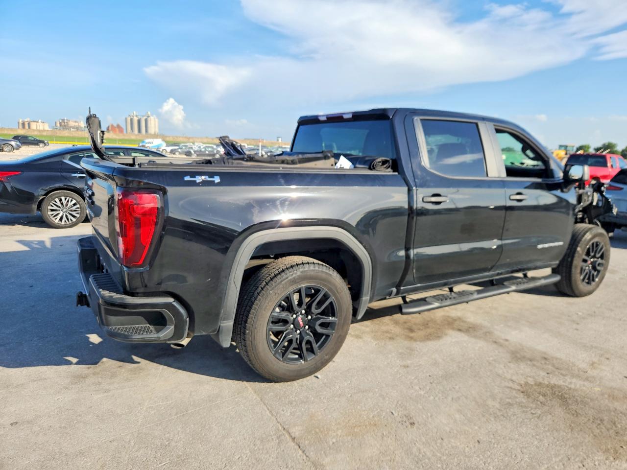 2024 GMC SIERRA