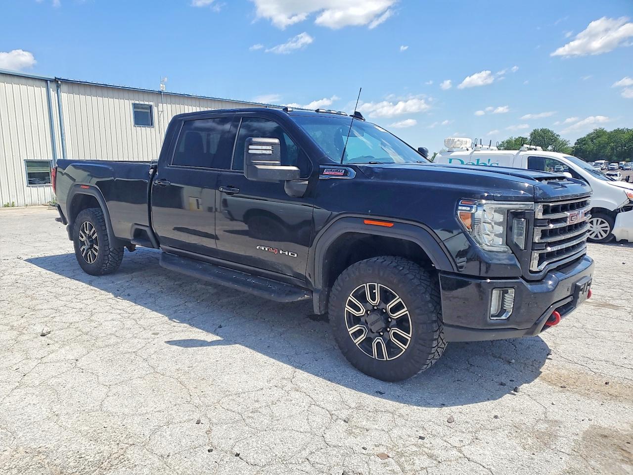 2020 GMC SIERRA