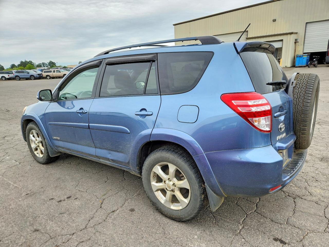 2011 TOYOTA RAV4