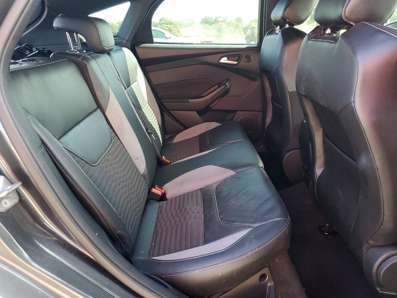 2017 FORD FOCUS