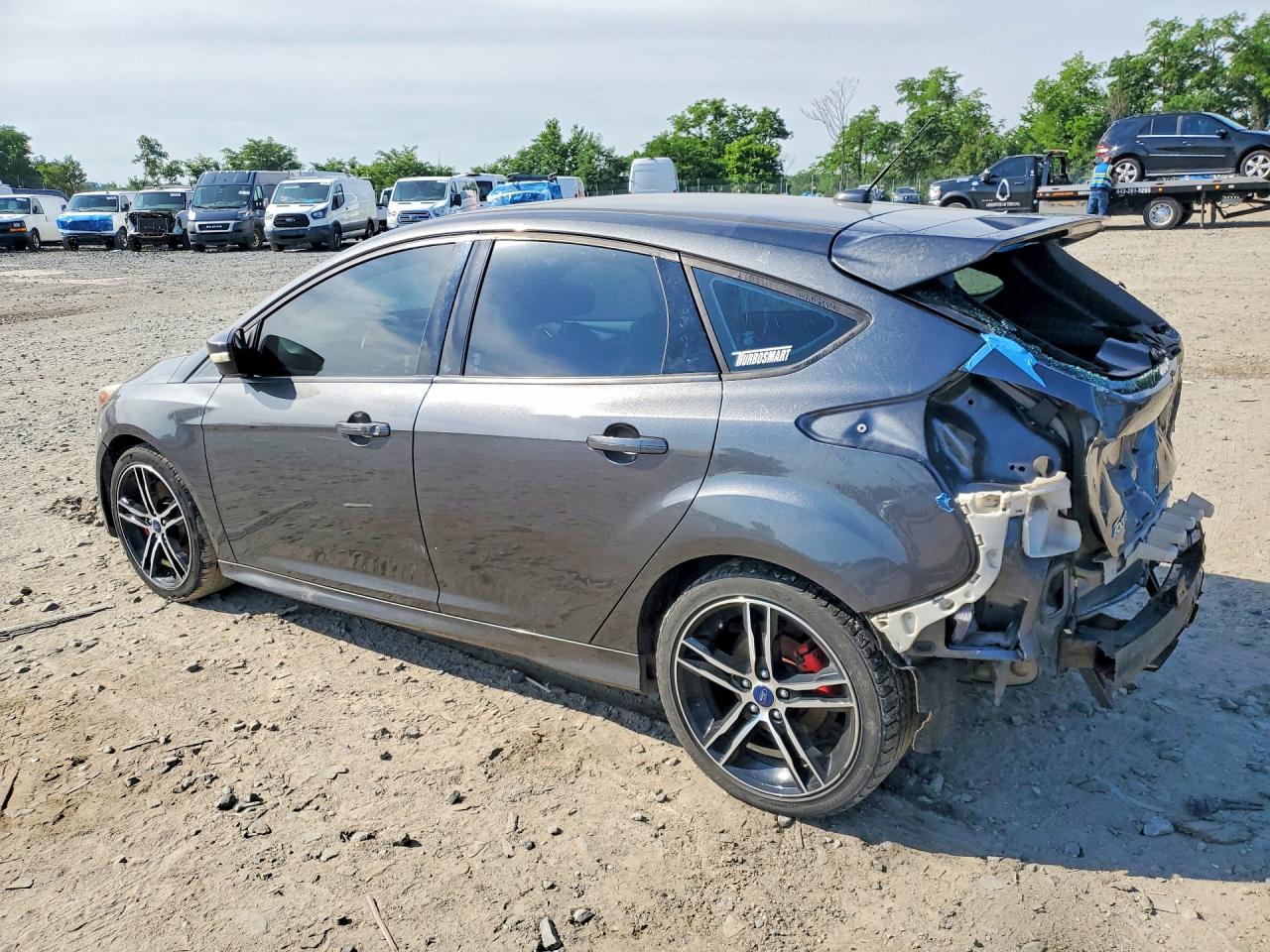 2017 FORD FOCUS
