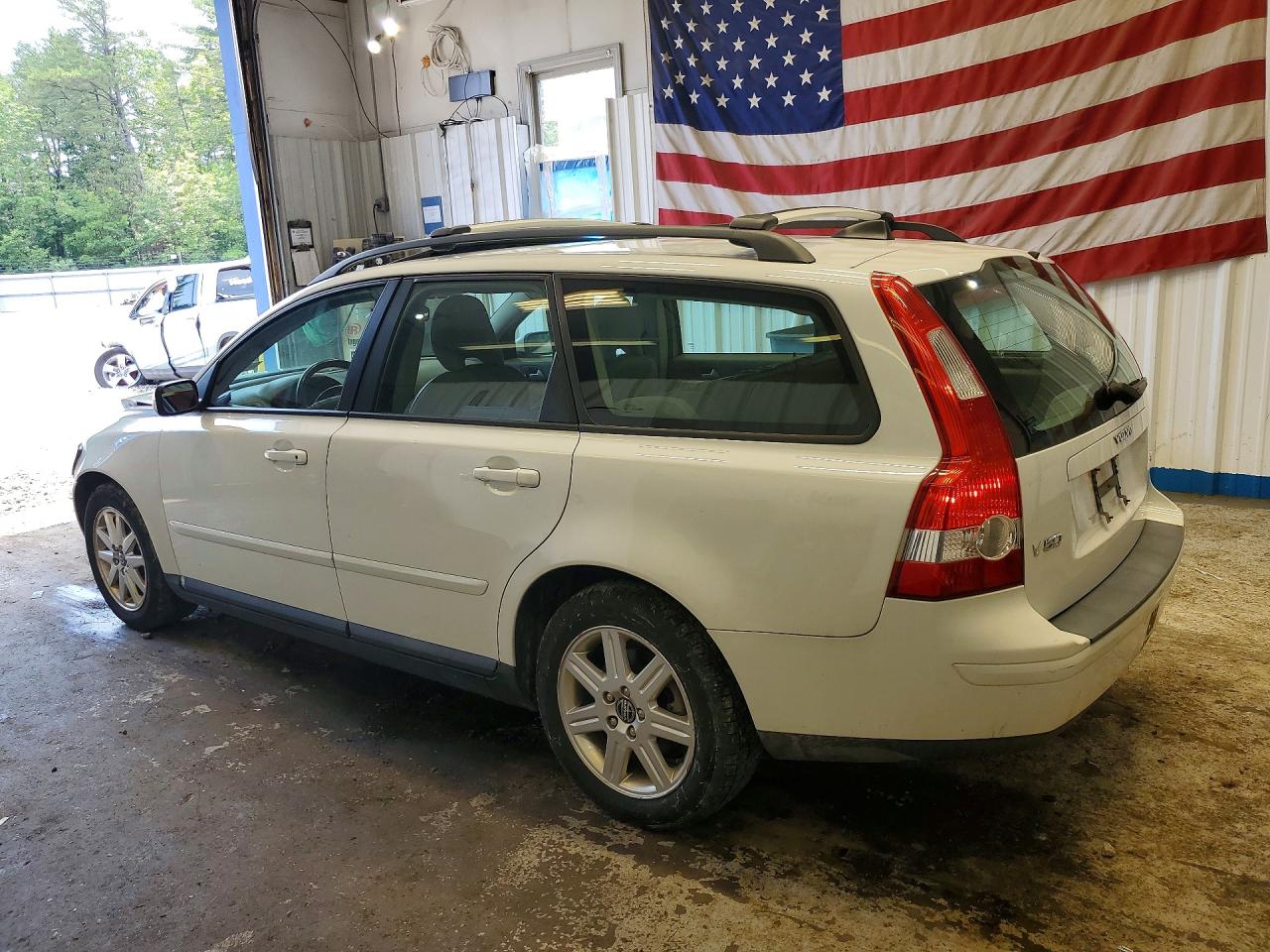 2006 VOLVO V50