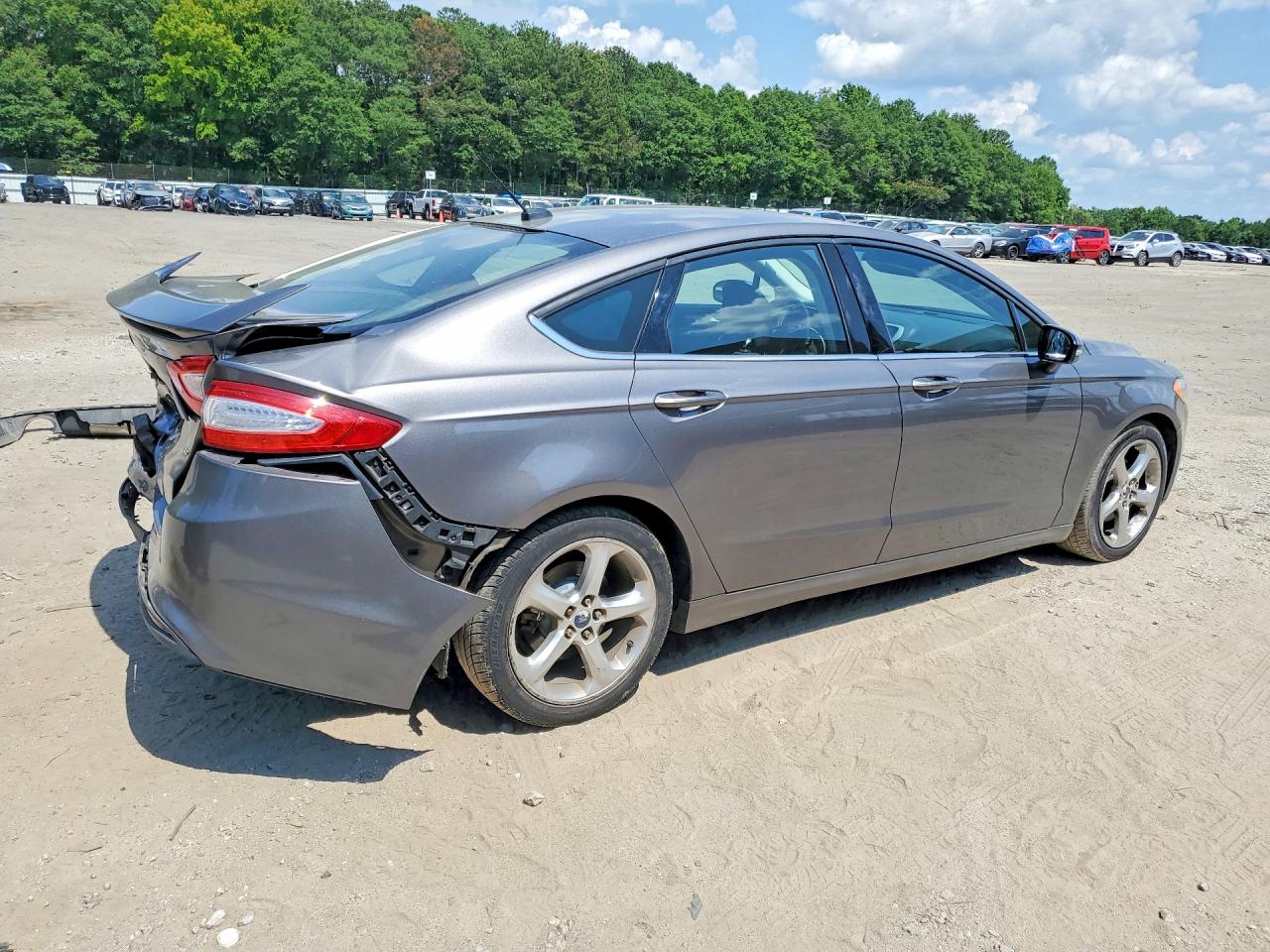2013 FORD FUSION