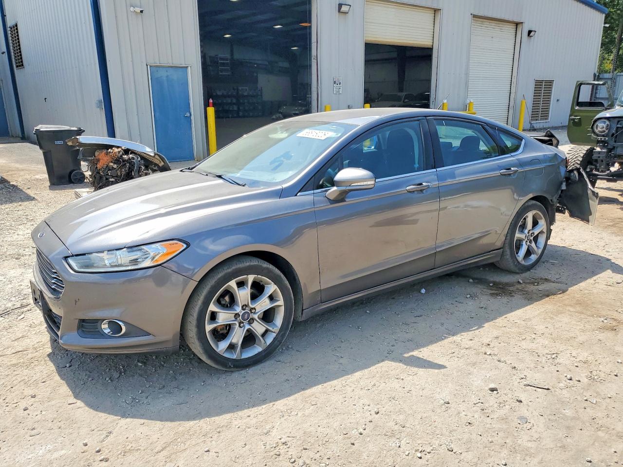 2013 FORD FUSION