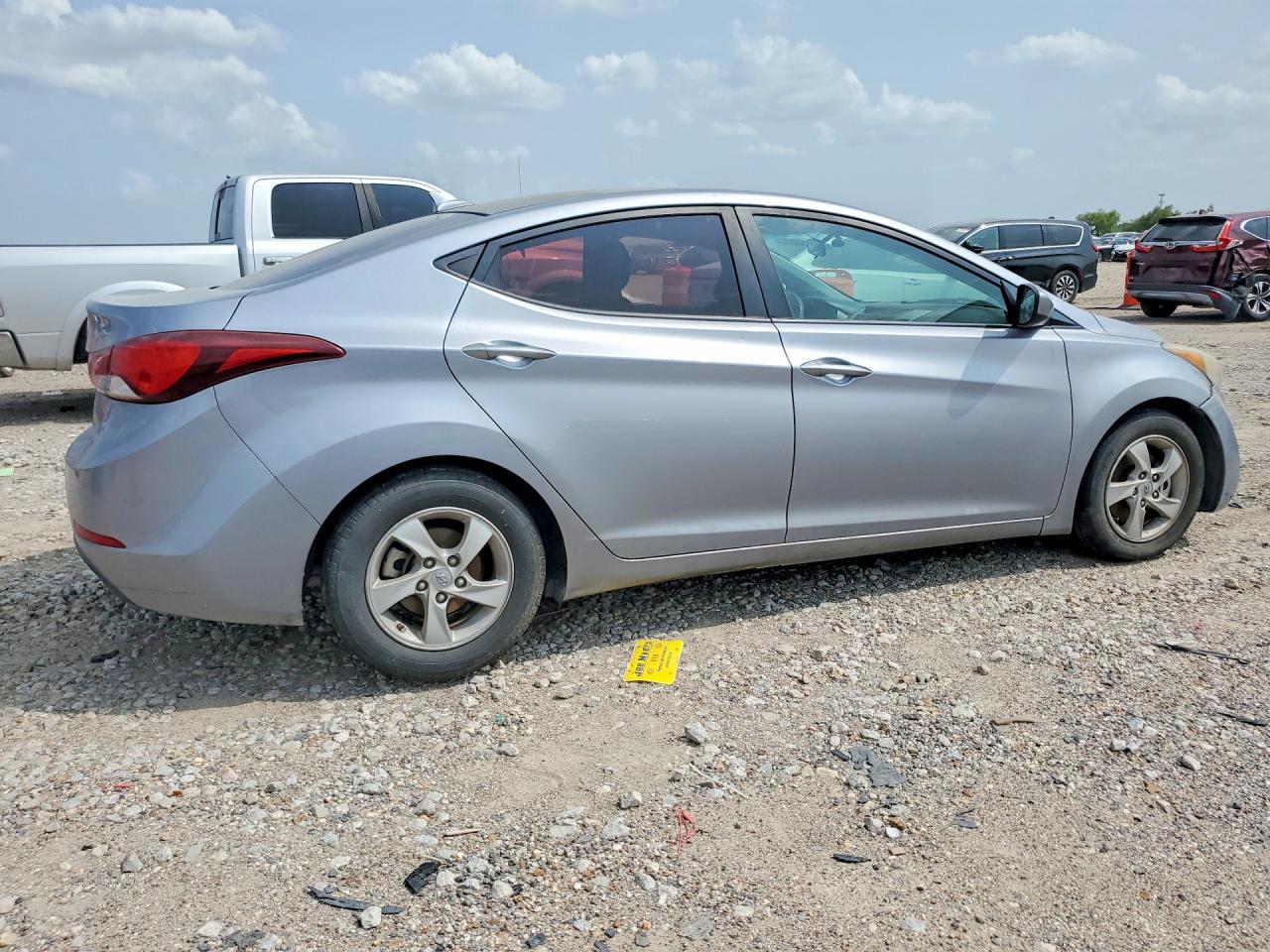 2015 HYUNDAI ELANTRA