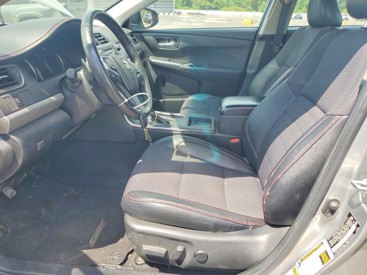 2017 TOYOTA CAMRY