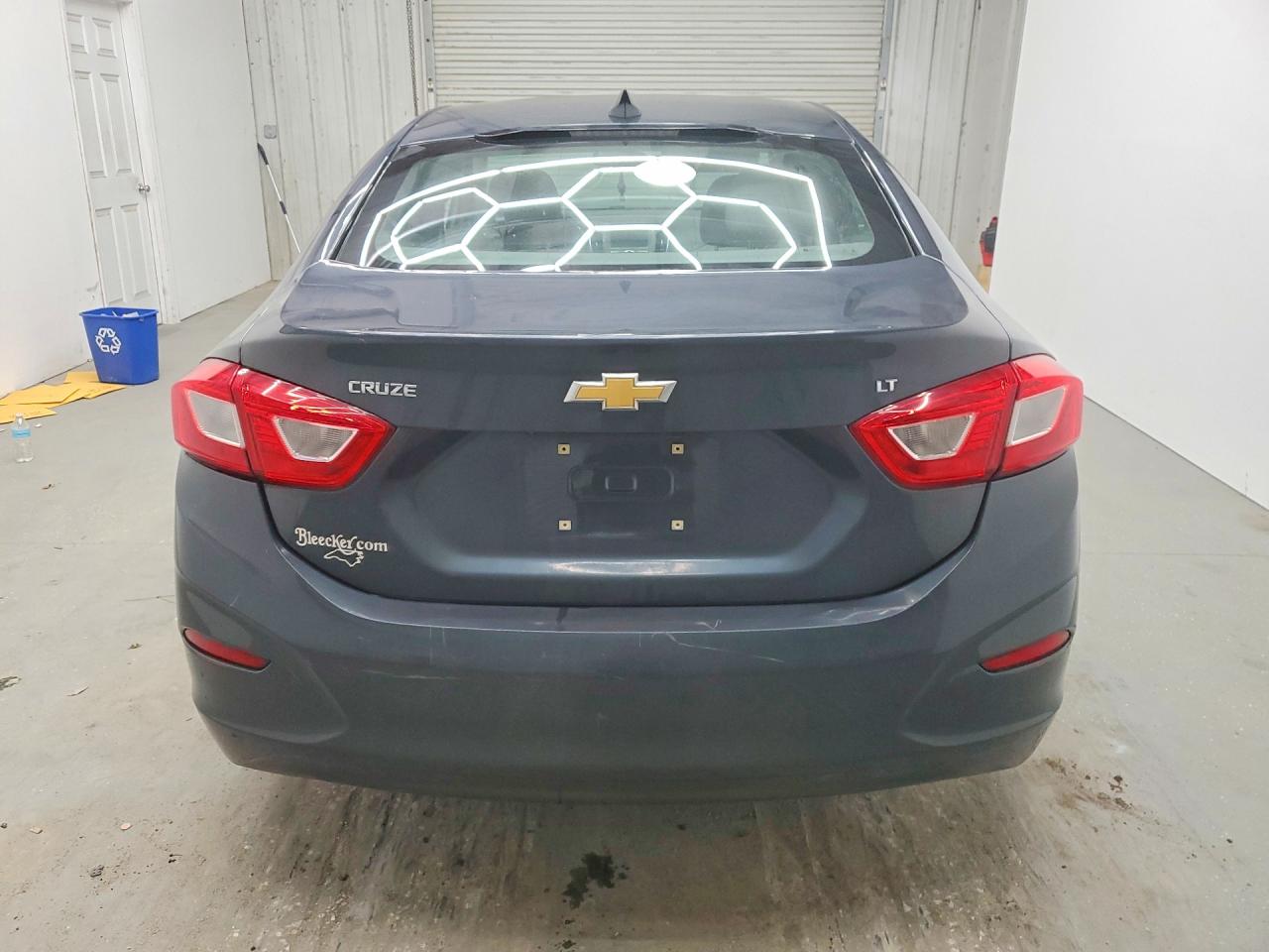 2017 CHEVROLET CRUZE