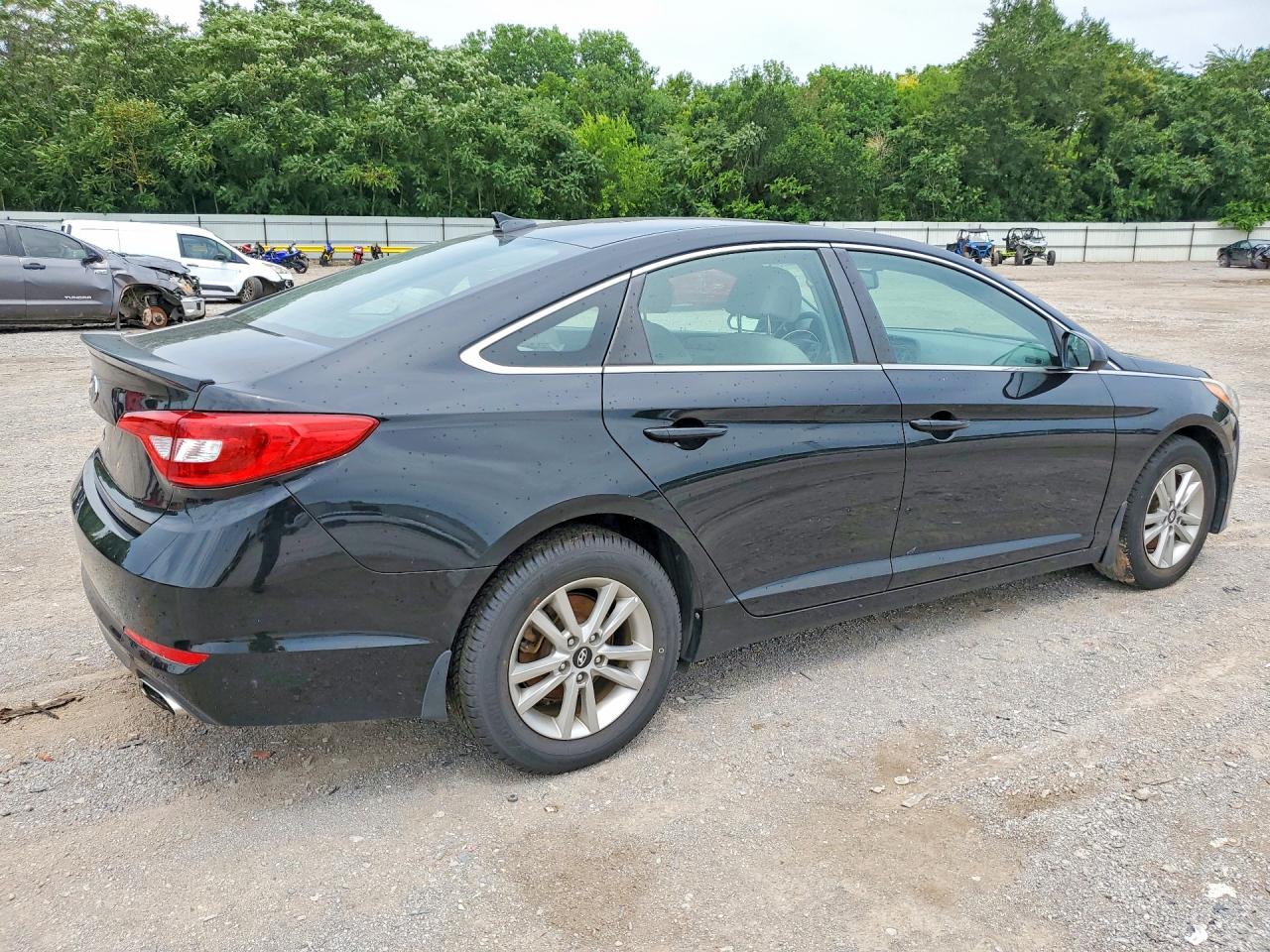2016 HYUNDAI SONATA
