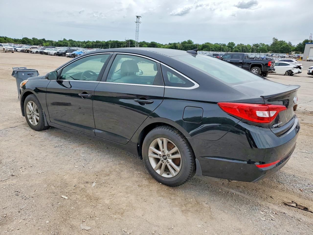 2016 HYUNDAI SONATA