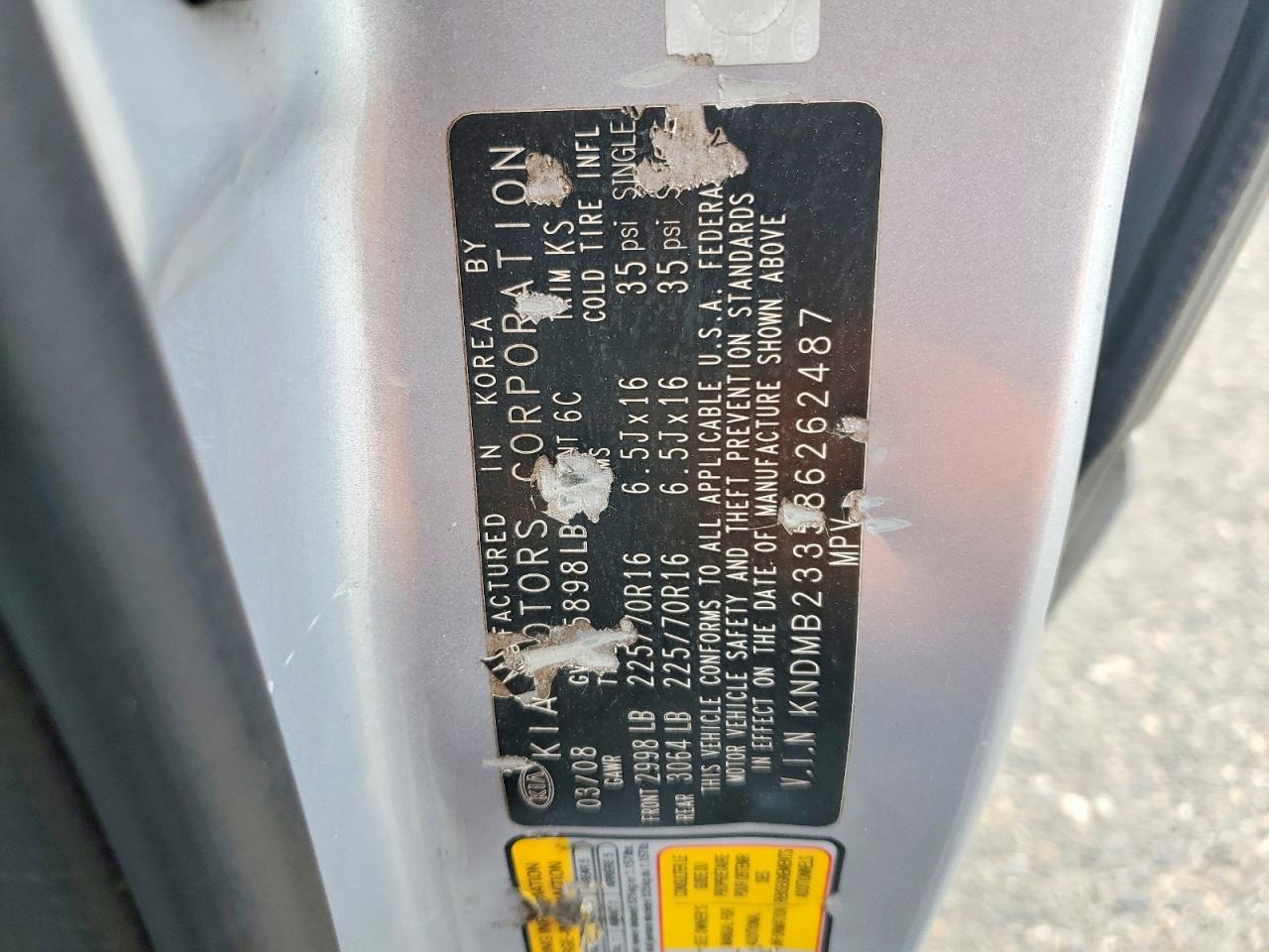 2008 KIA SEDONA