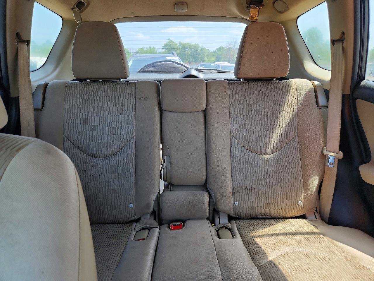 2011 TOYOTA RAV4