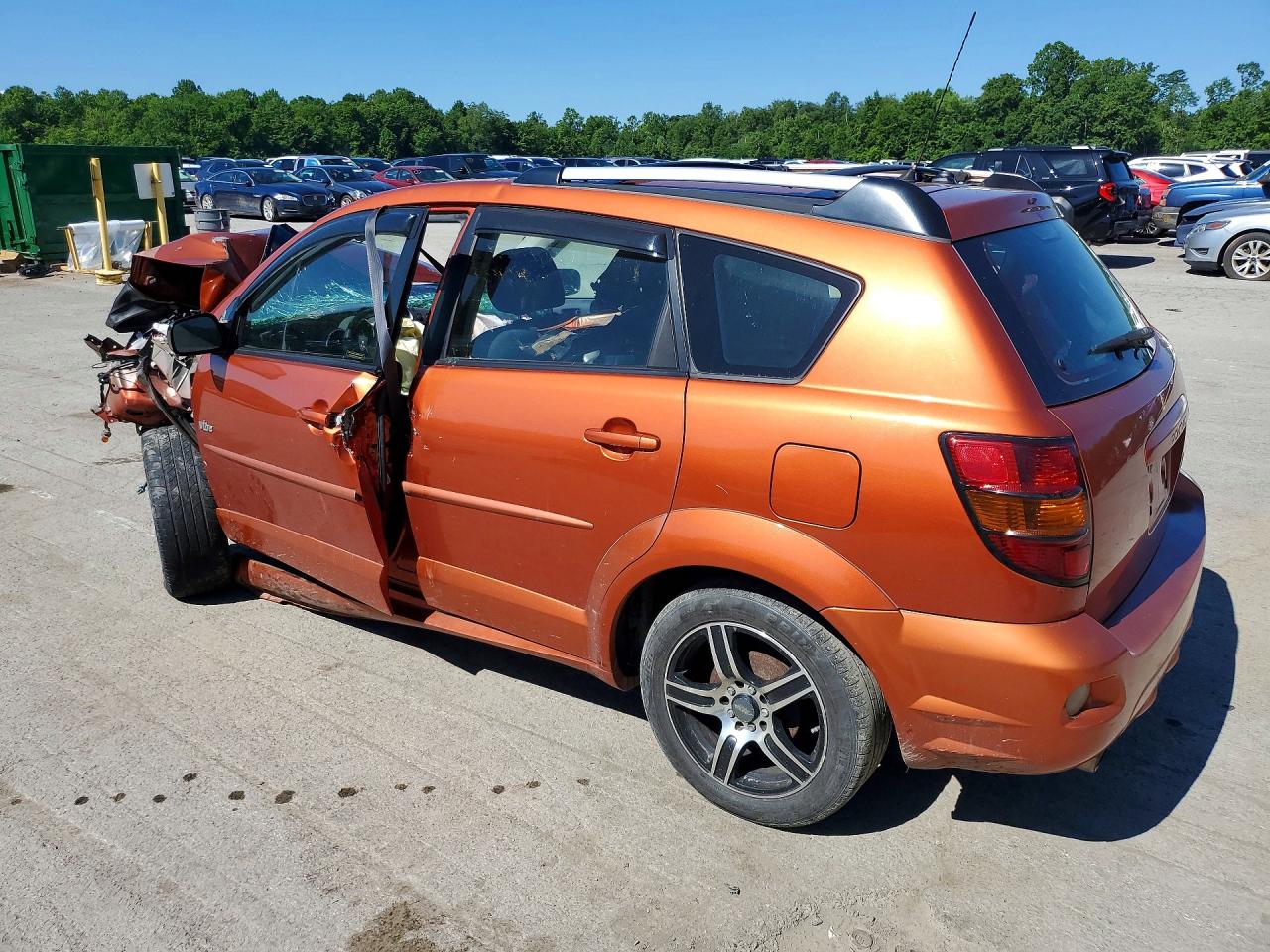 2004 PONTIAC VIBE