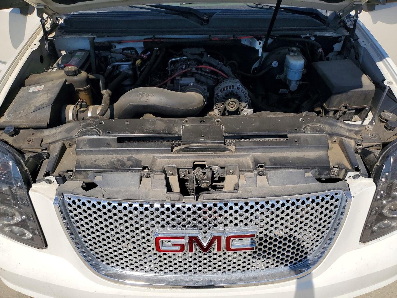 2008 GMC YUKON
