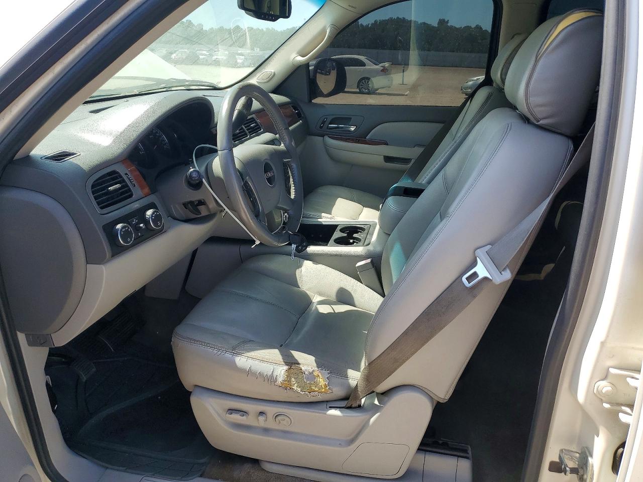 2008 GMC YUKON