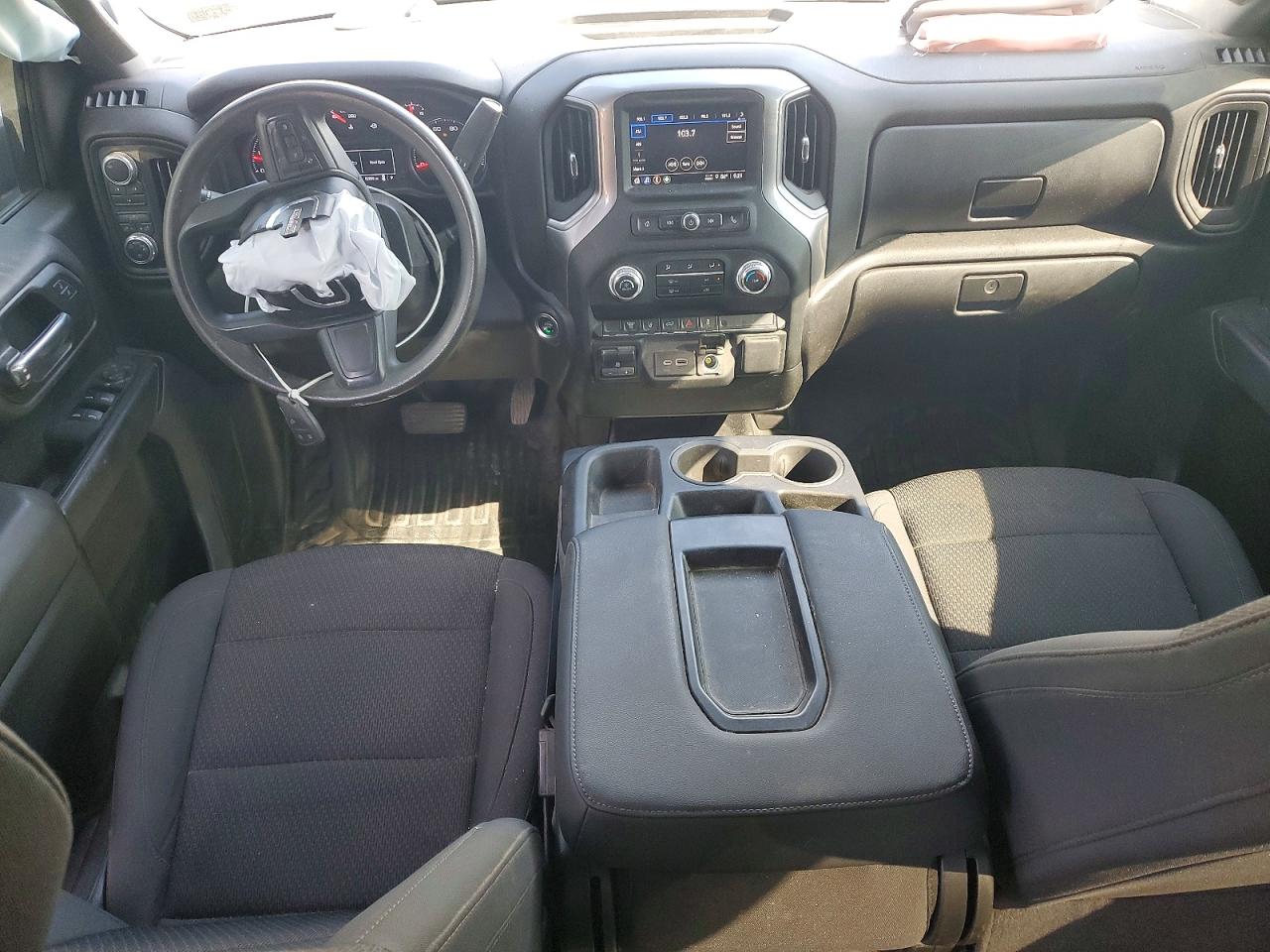 2024 GMC SIERRA