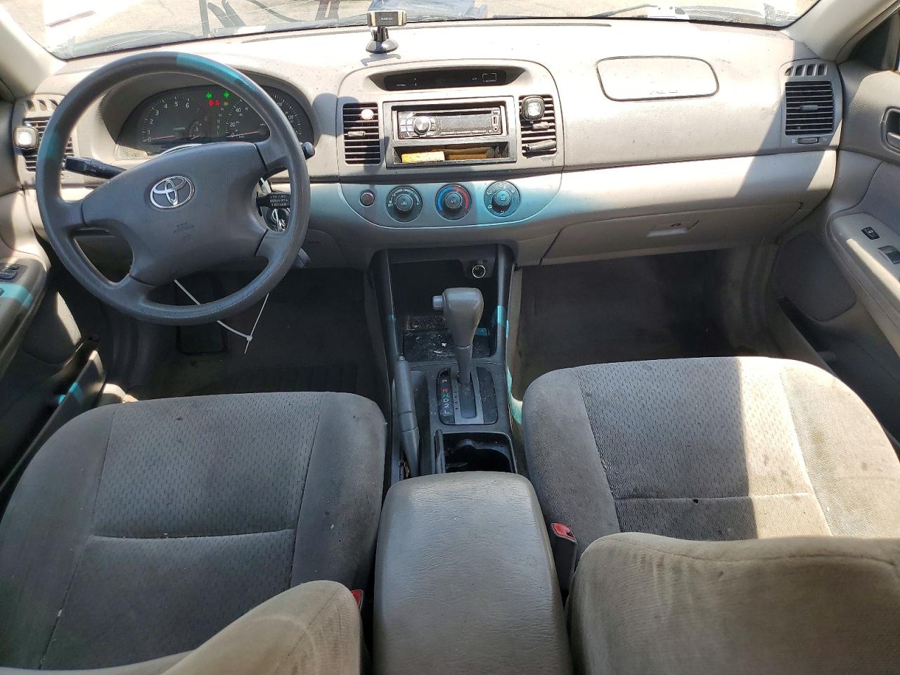 2004 TOYOTA CAMRY