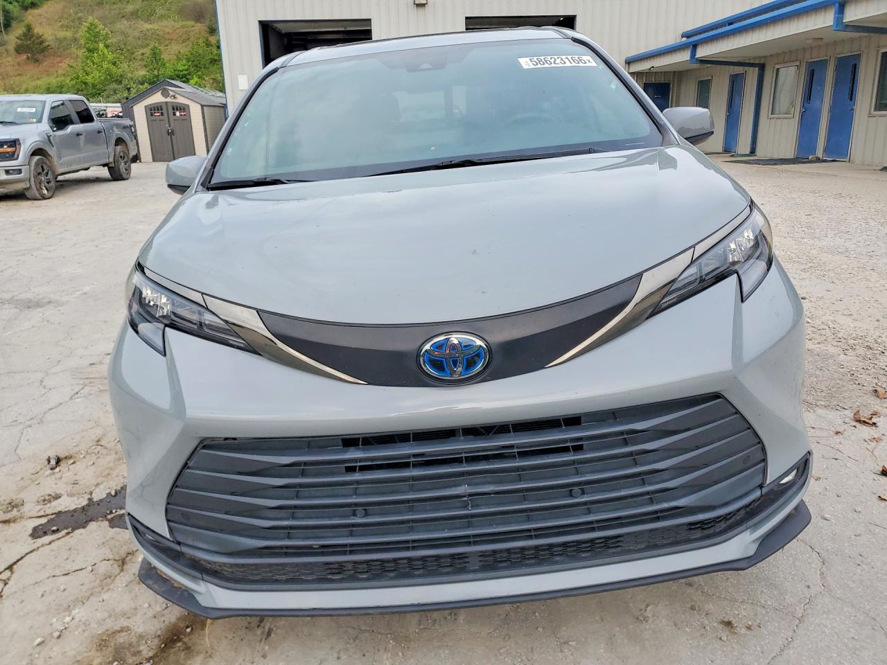 2022 TOYOTA SIENNA
