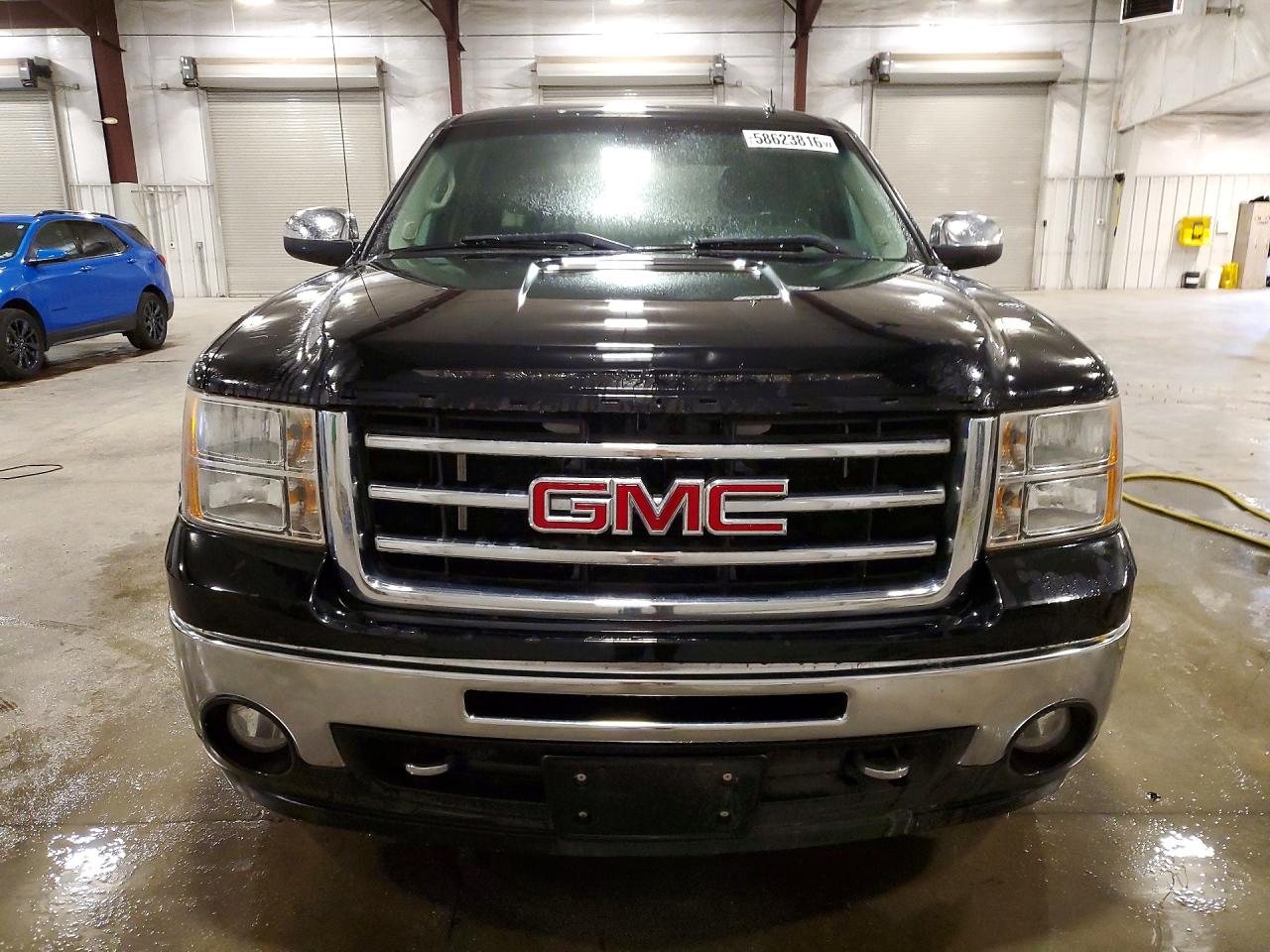 2013 GMC SIERRA