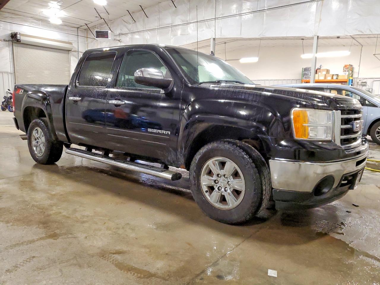 2013 GMC SIERRA