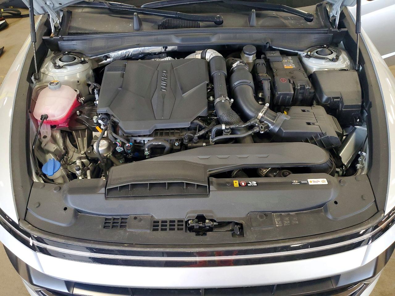 2025 HYUNDAI SONATA