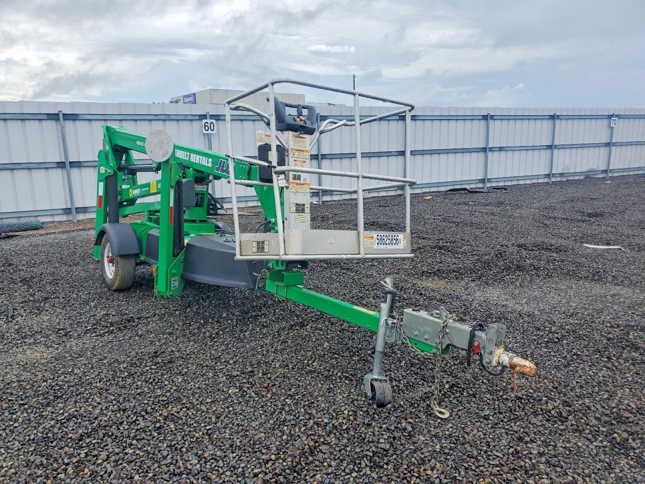 2022 JLG LIFT