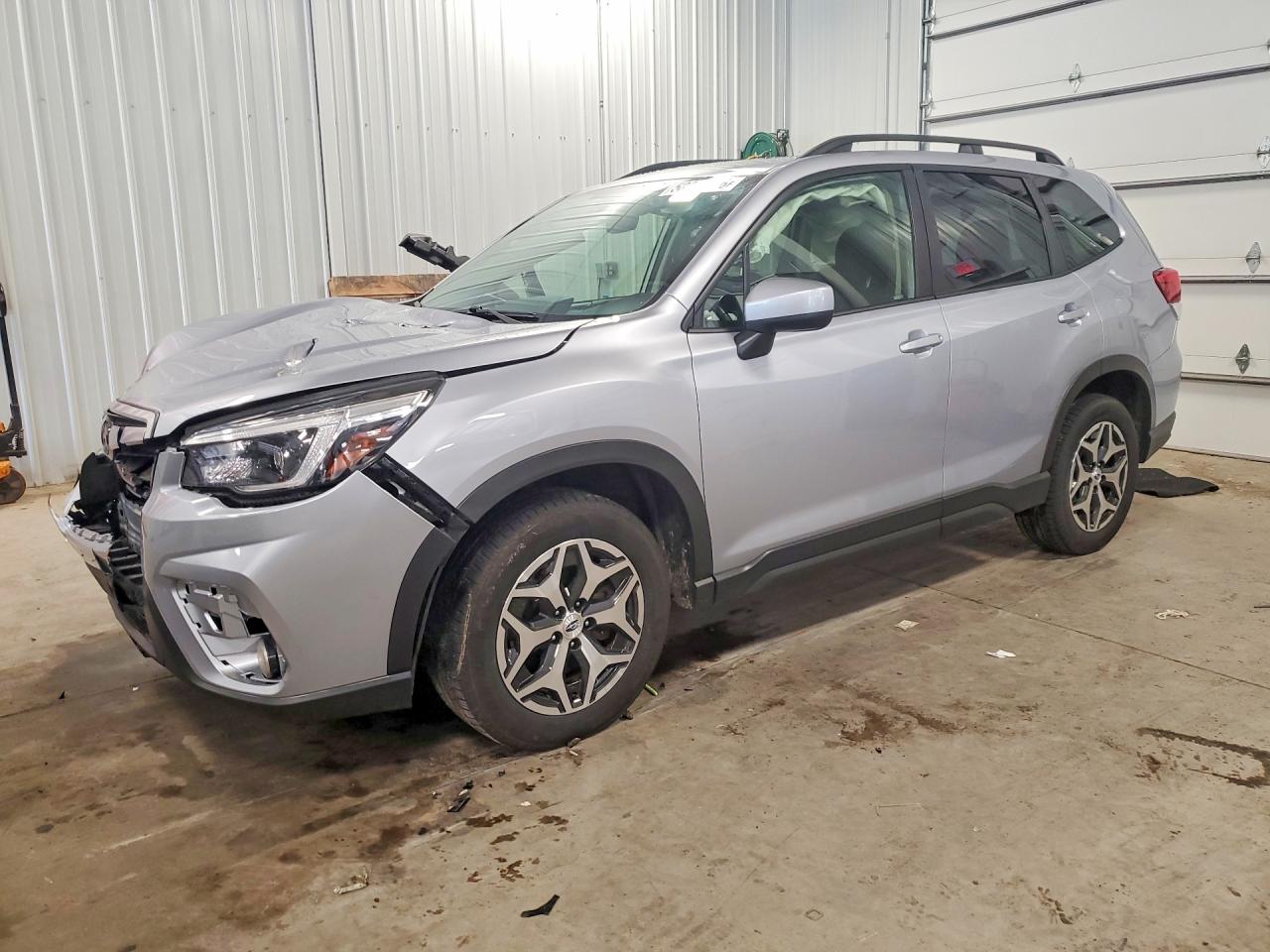 2021 SUBARU FORESTER