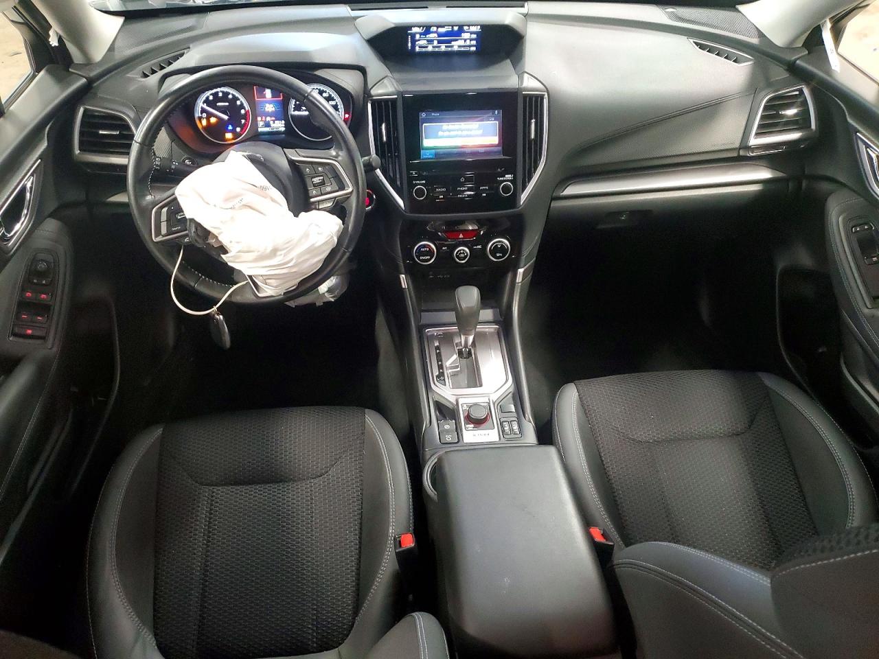 2021 SUBARU FORESTER
