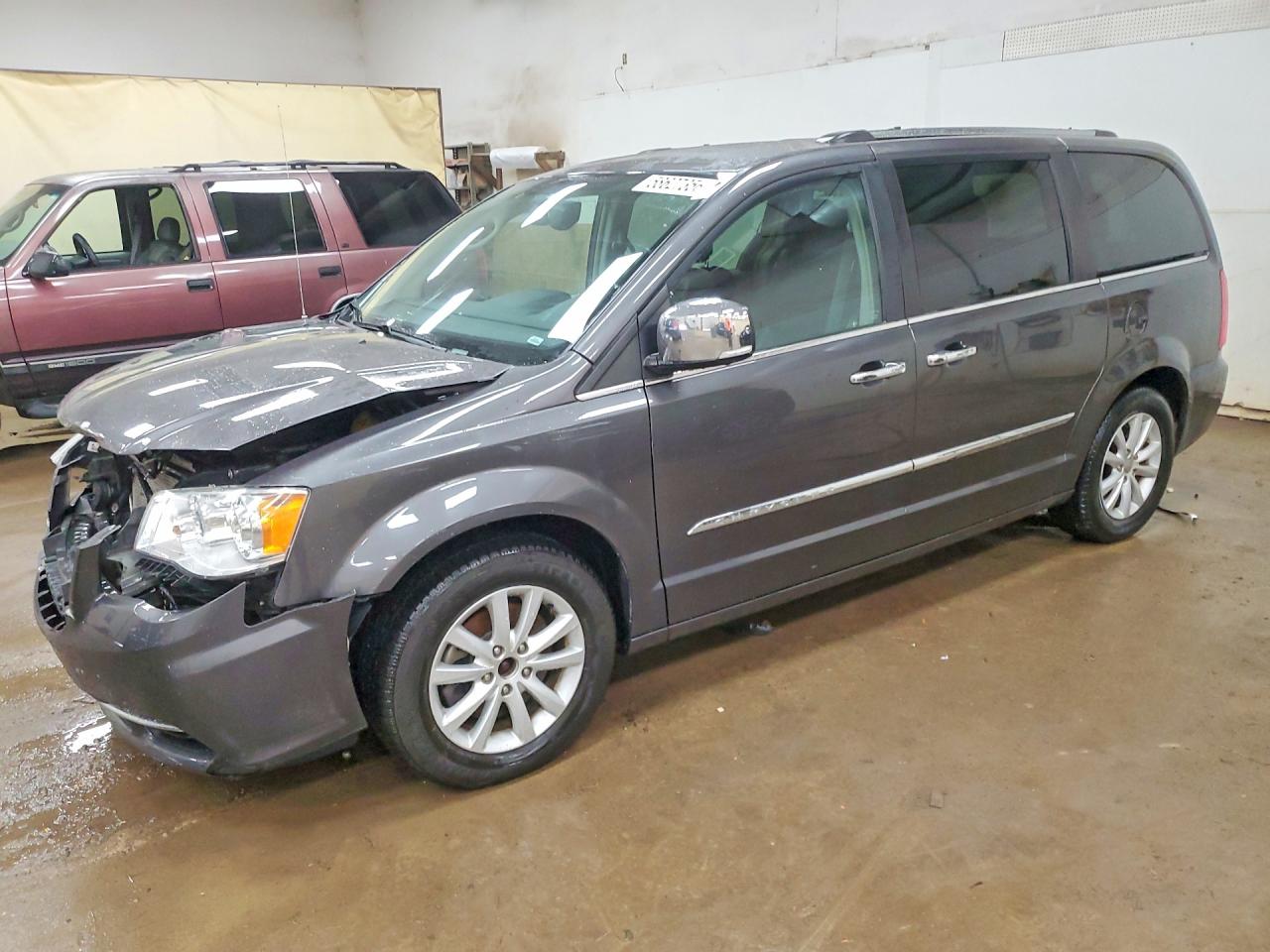 2015 CHRYSLER MINIVAN