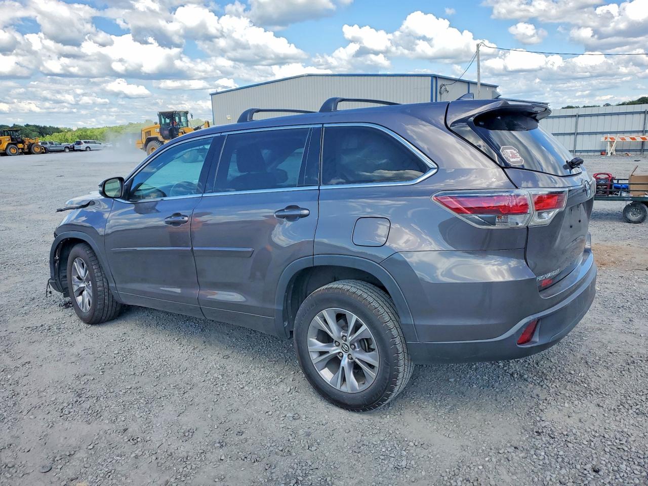 2016 TOYOTA HIGHLANDER
