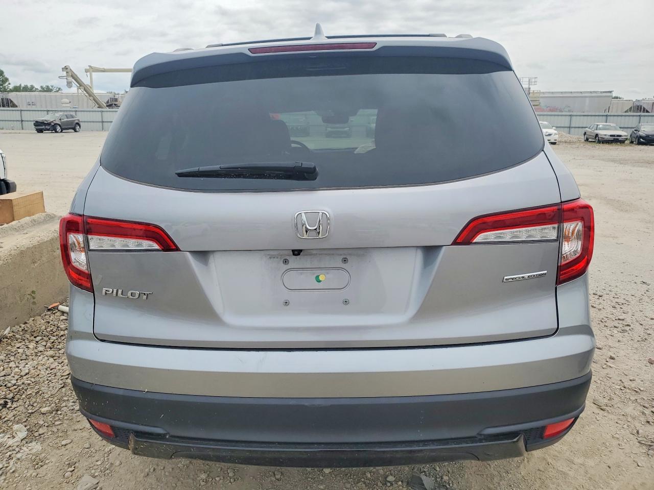 2021 HONDA PILOT
