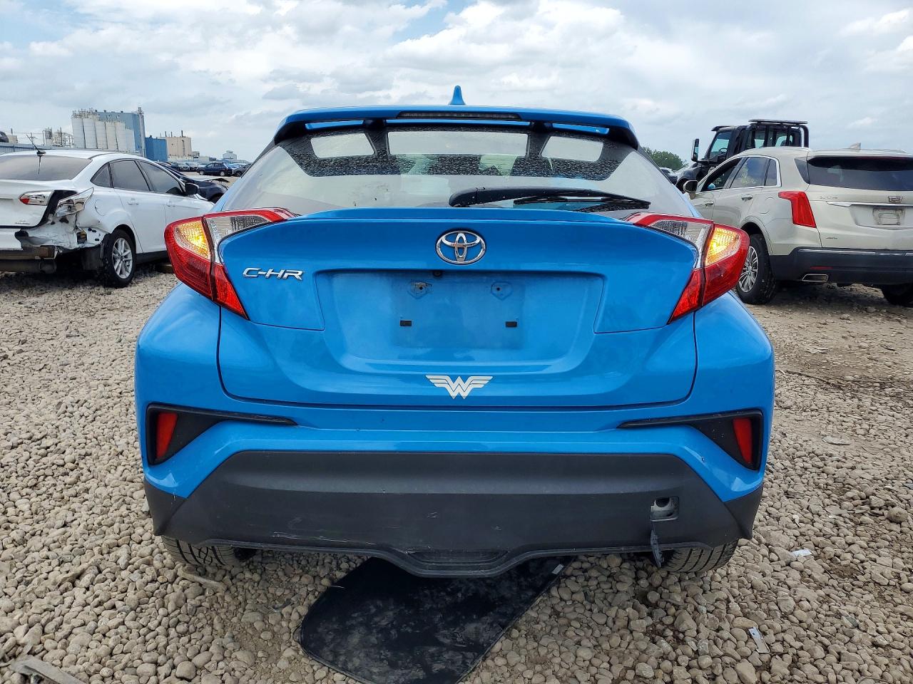2019 TOYOTA C-HR