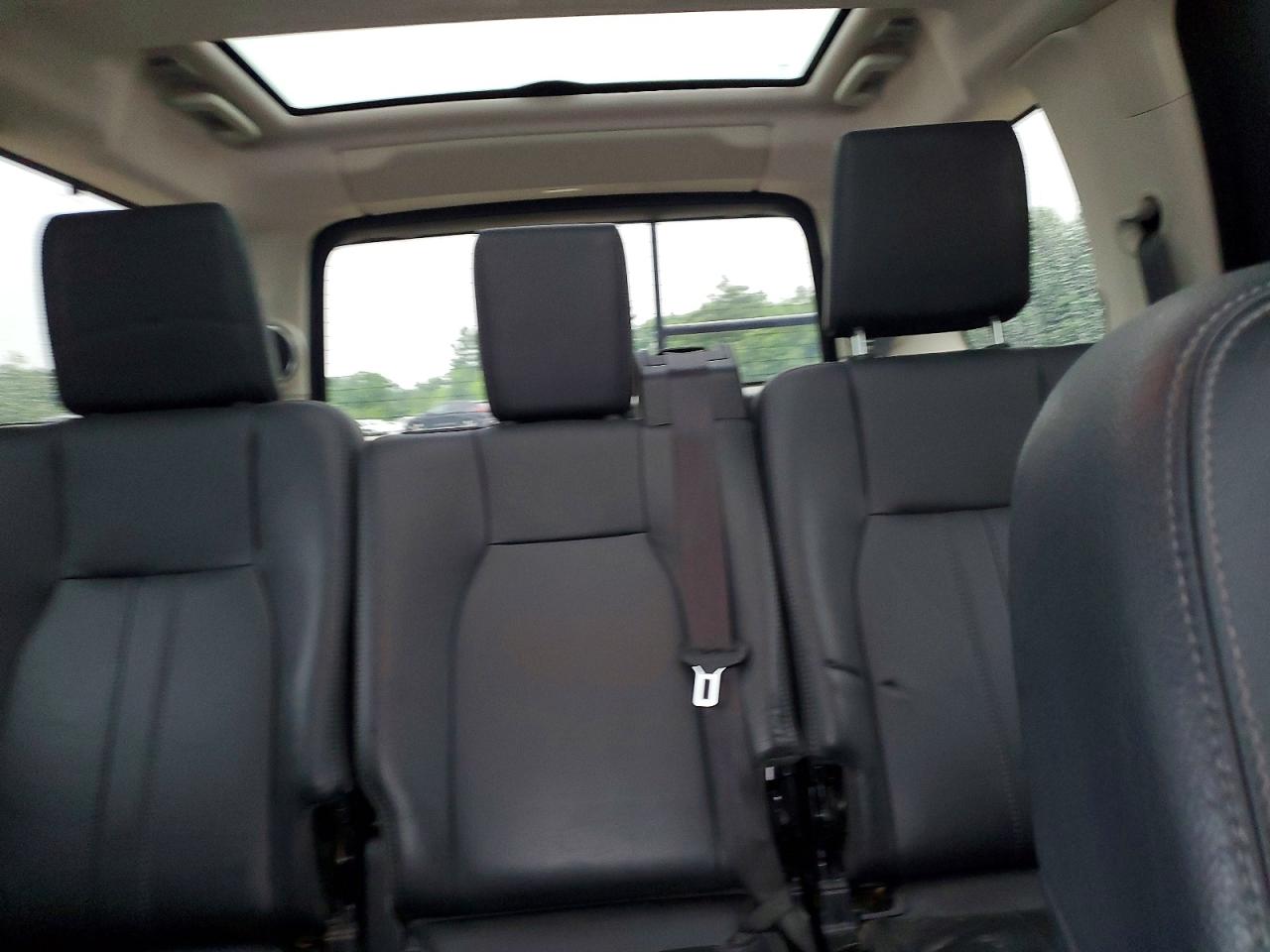 2016 LAND ROVER LR4