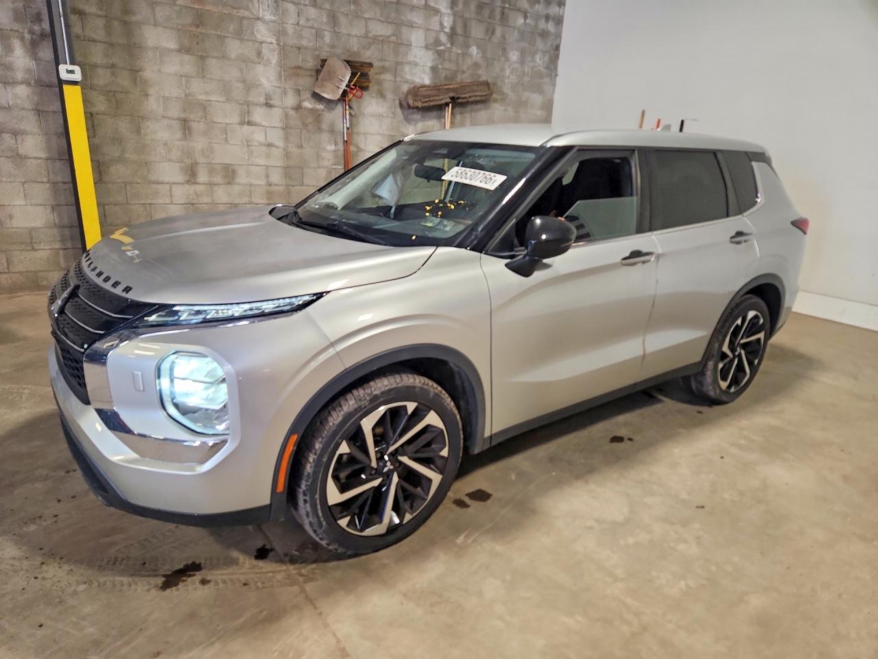 2022 MITSUBISHI OUTLANDER