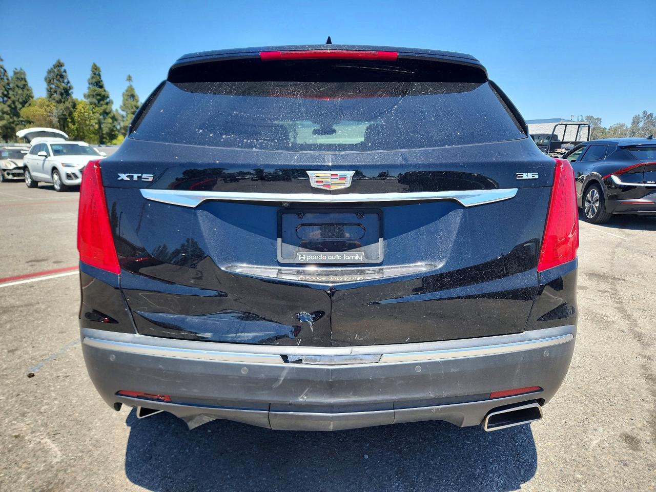 2017 CADILLAC XT5