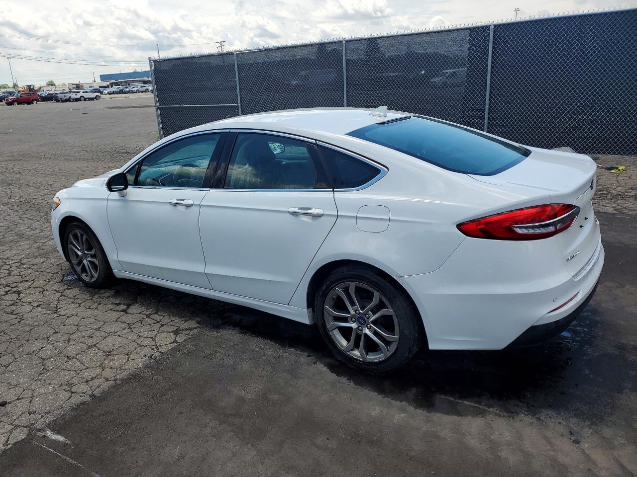 2019 FORD FUSION