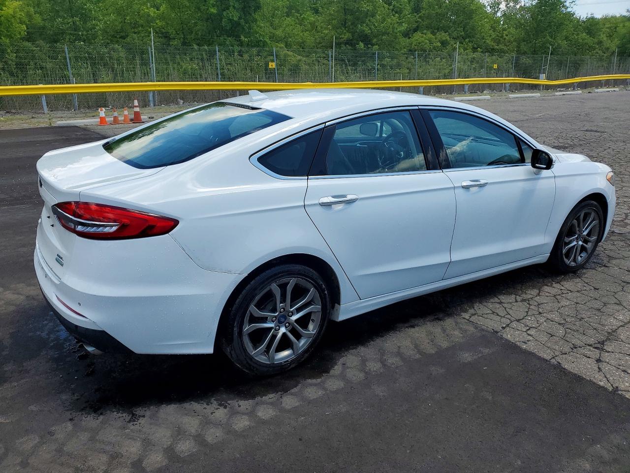 2019 FORD FUSION